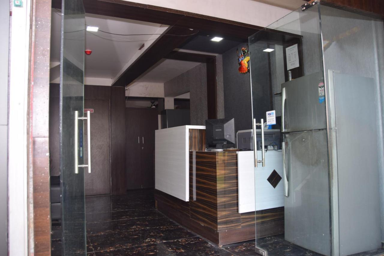 Hotel Riviera Residency Thane Exterior photo