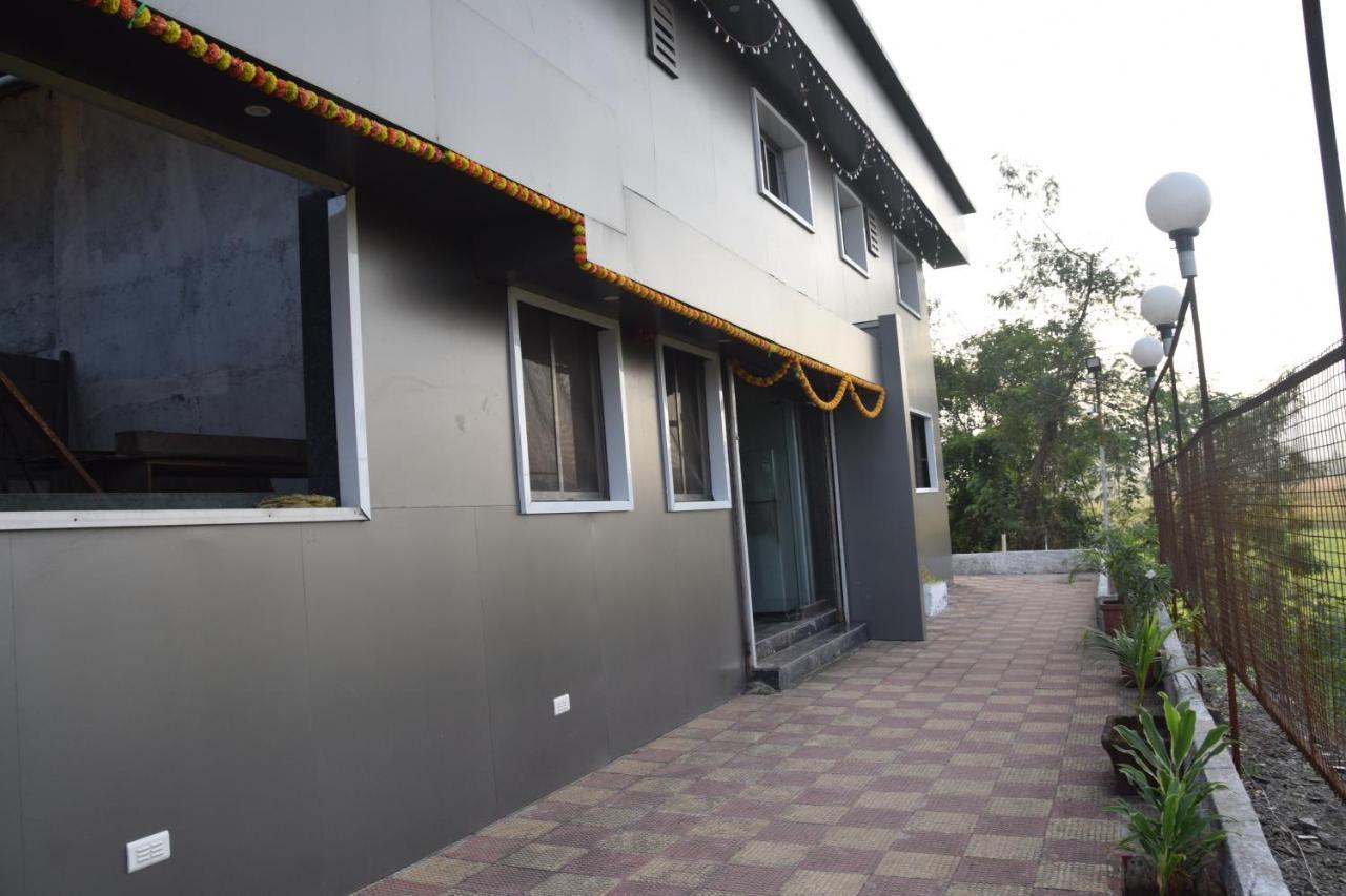 Hotel Riviera Residency Thane Exterior photo