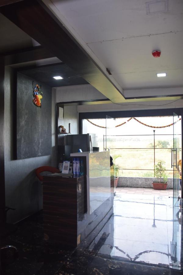 Hotel Riviera Residency Thane Exterior photo